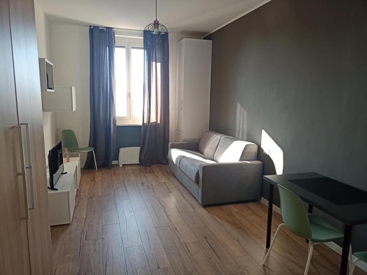 Tiny Bengasi Apartment Torino Eksteriør bilde