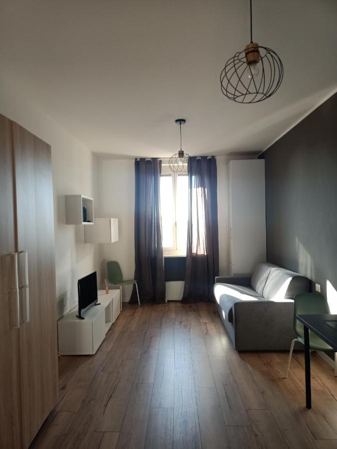 Tiny Bengasi Apartment Torino Eksteriør bilde