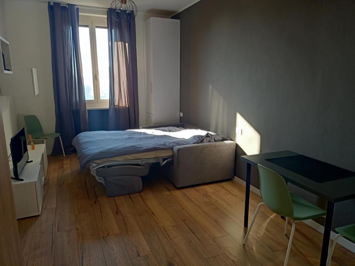 Tiny Bengasi Apartment Torino Eksteriør bilde
